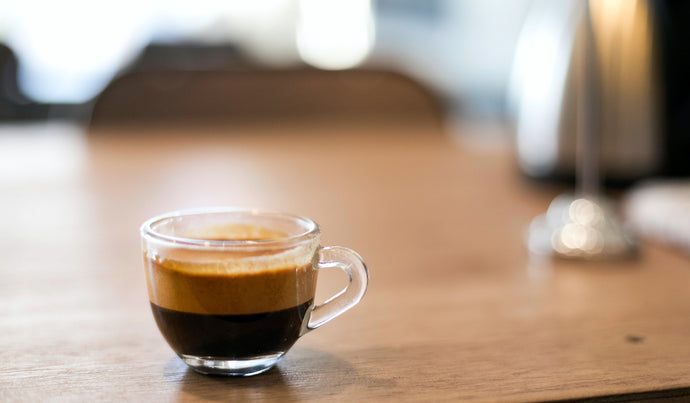 Comment obtenir un crema parfait pour votre café expresso en 7 étapes simples